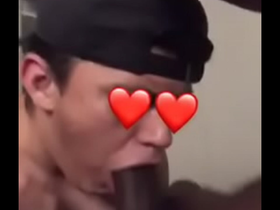 Twink sucking bbc